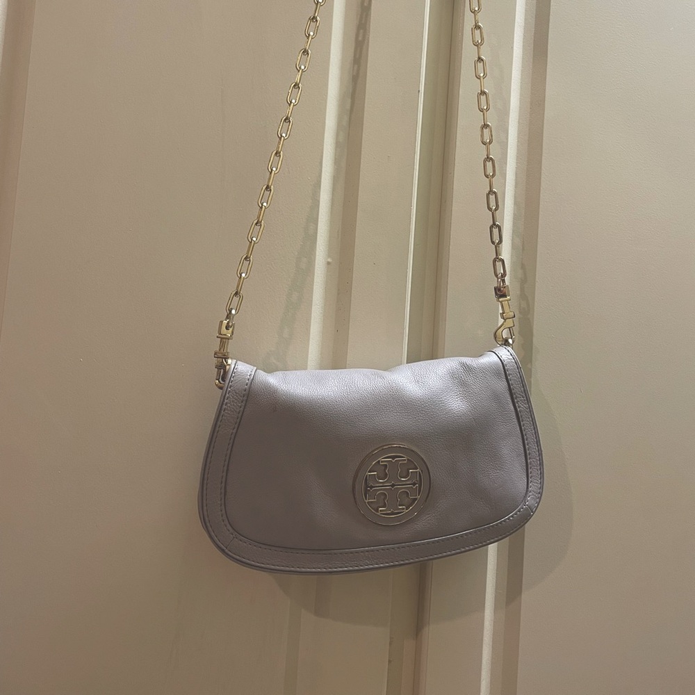 Gray Tory Burch Bag with gold chain